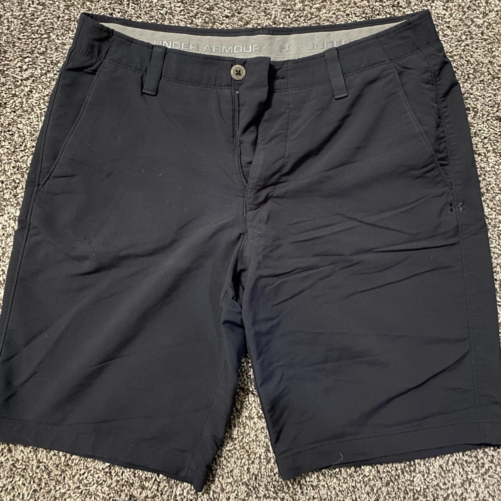 NWOT size 34 Navy in color